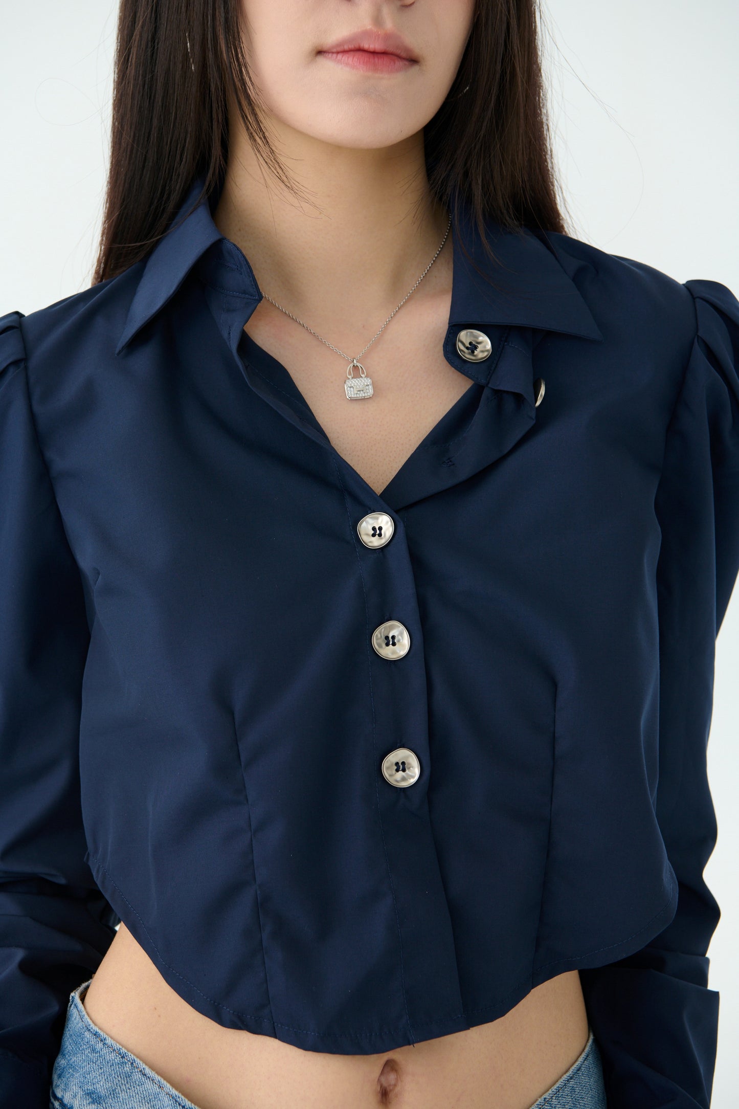 Detailed princess sleeve arc shirt-blue