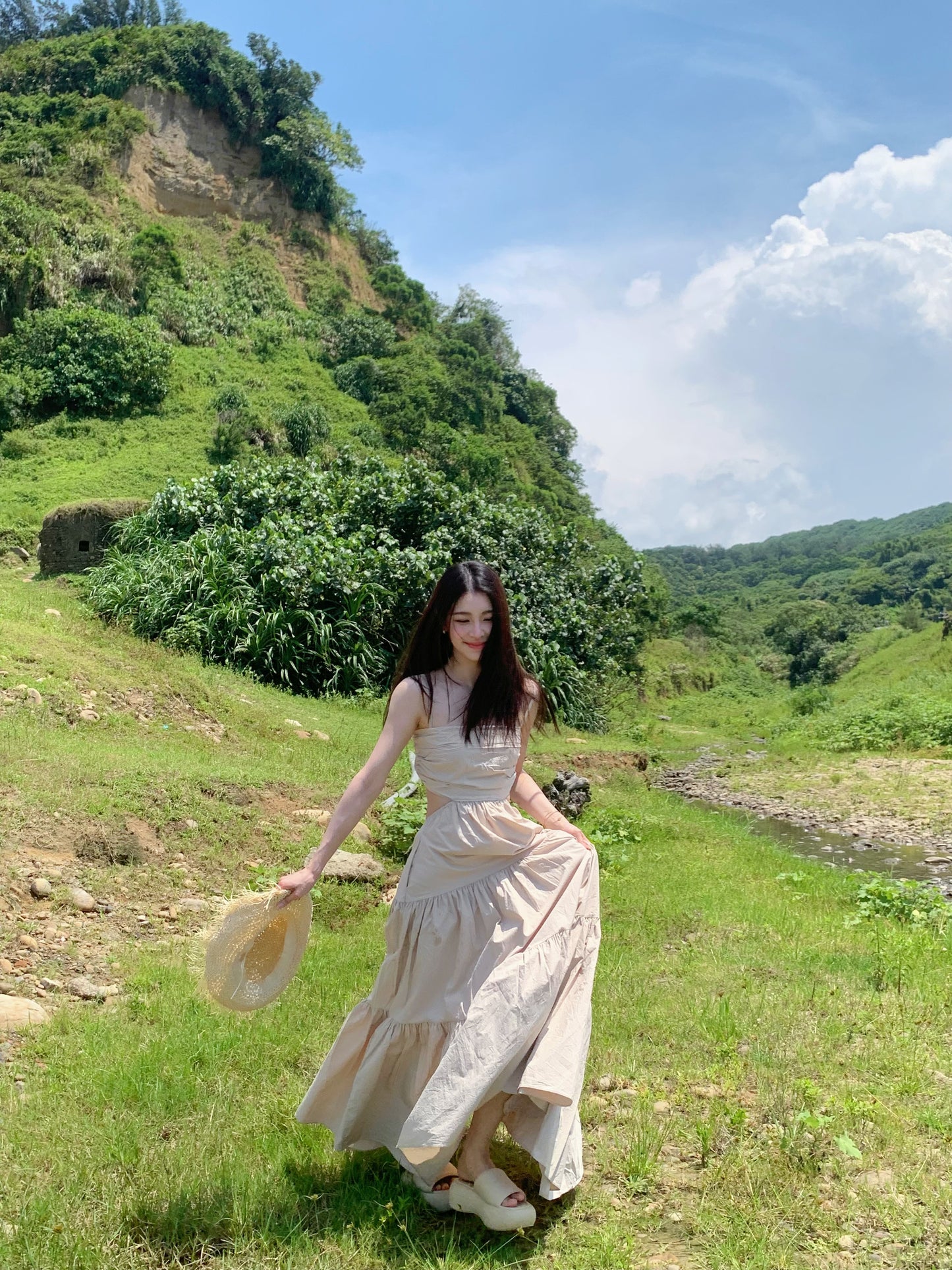 Korean style heavy industry one-piece long skirt-apricot color