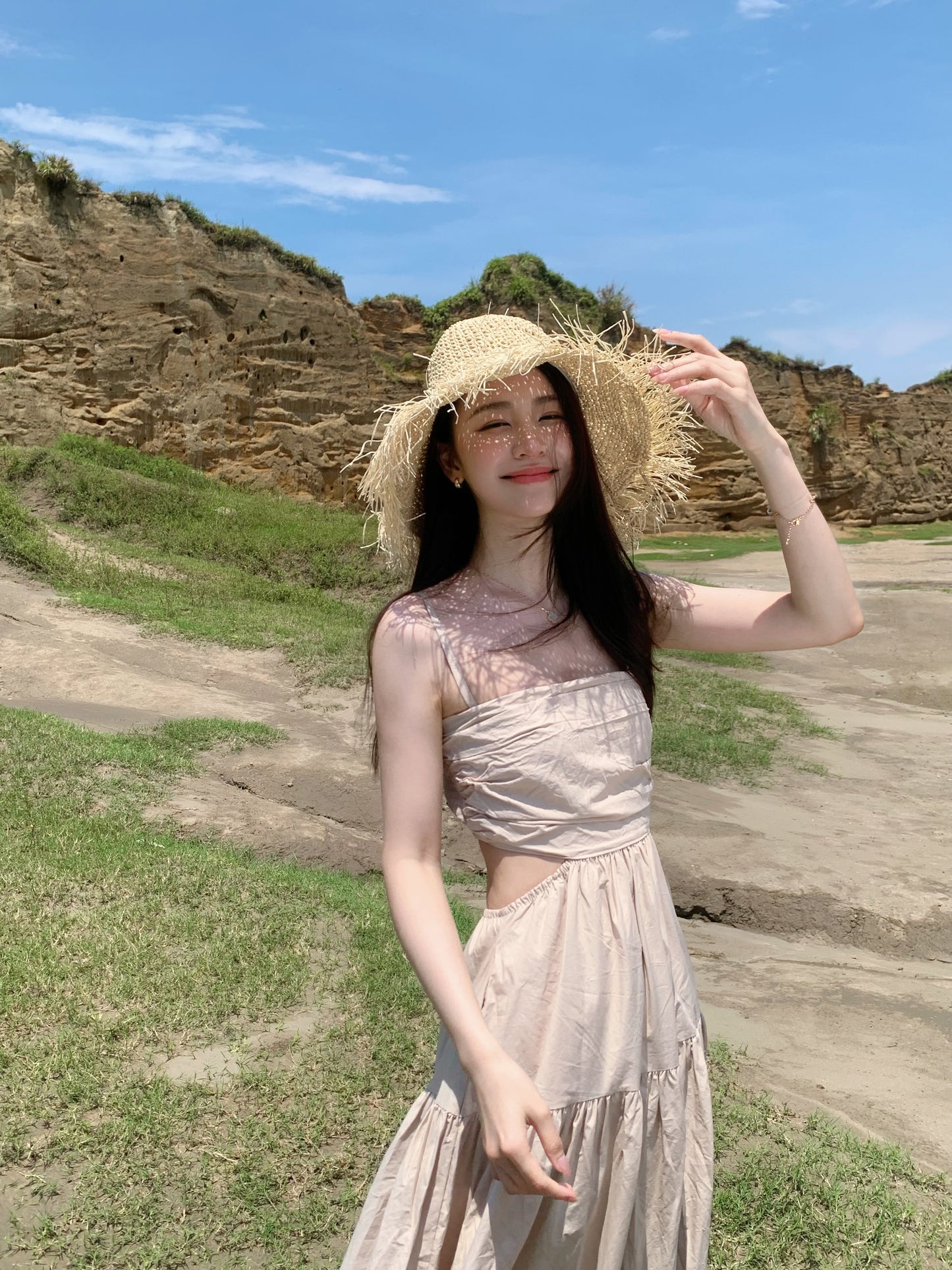 Korean style heavy industry one-piece long skirt-apricot color